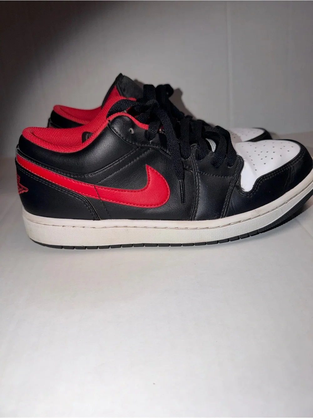 Nike Air Jordan 1 Low WHITE TOE Black/Red-White